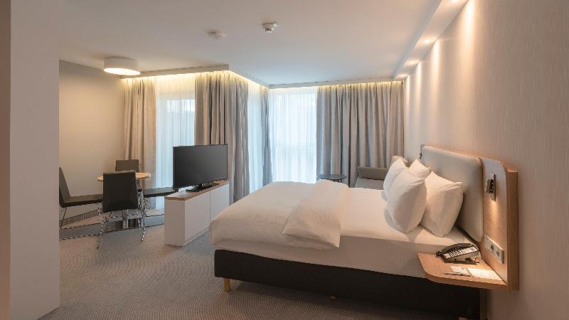 Holiday Inn Express Offenbach - Oda