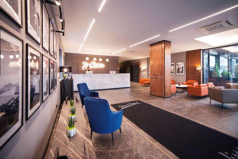 Radisson Hotel Nola Naples - Lobi