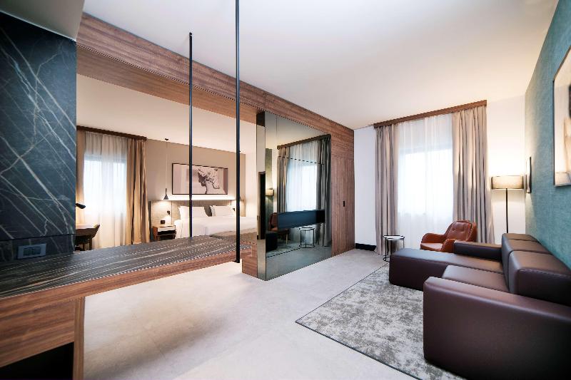 Radisson Hotel Nola Naples - Oda