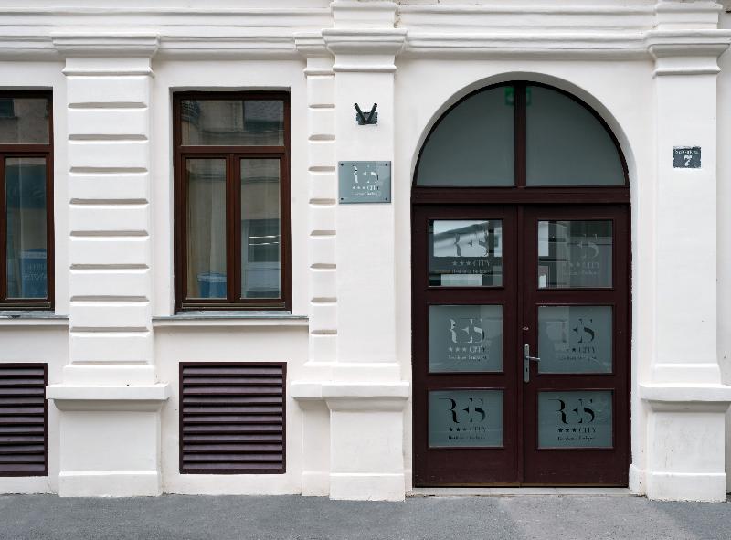 RES City Residence Budapest - Lobi
