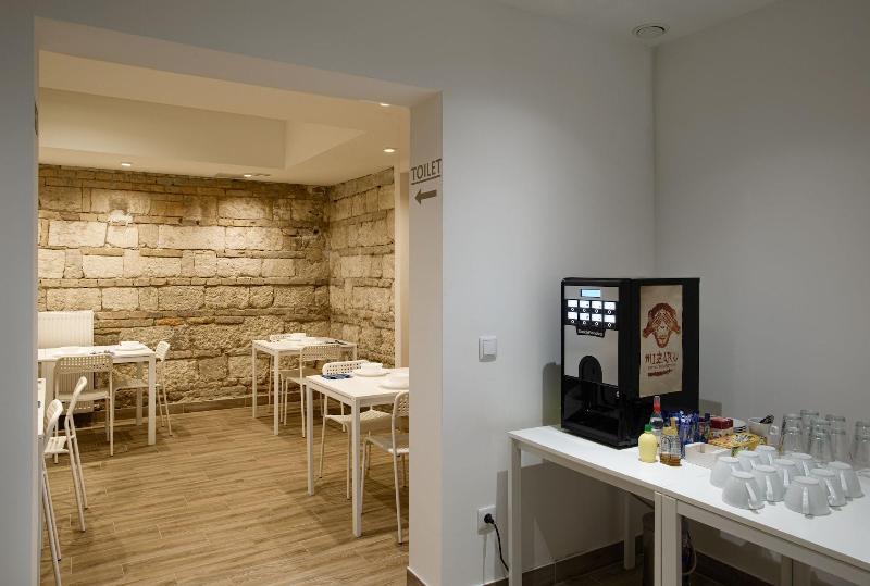RES City Residence Budapest - Restoran