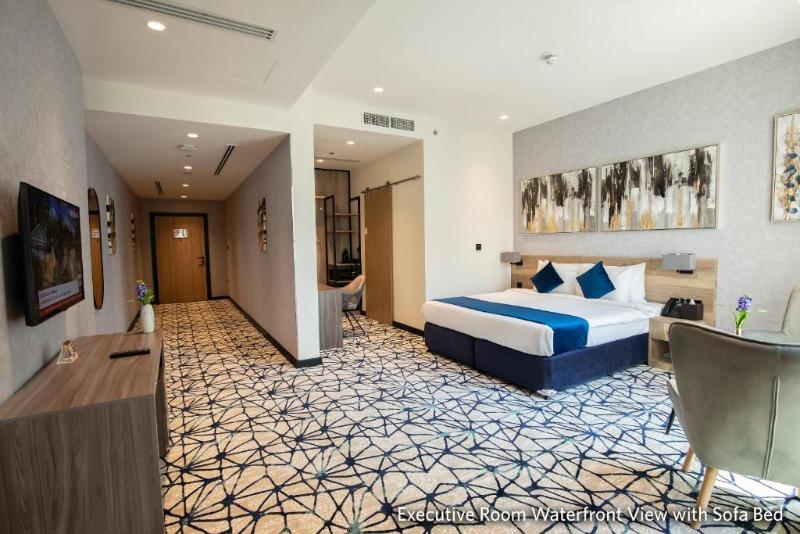 Grand Kingsgate Waterfront Hotel - Oda