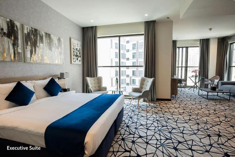 Grand Kingsgate Waterfront Hotel - Oda