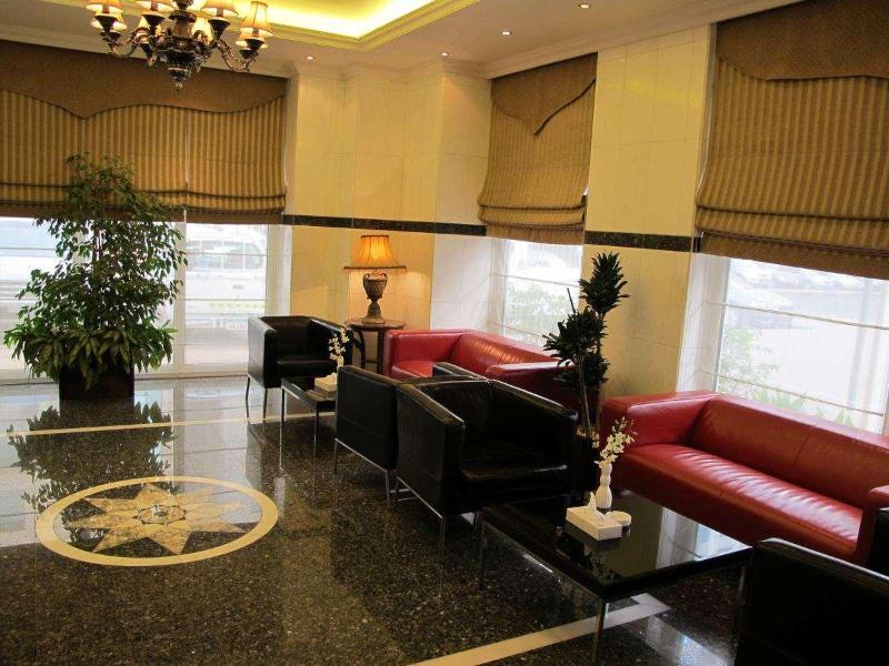 The Uptown Apartments Abu Dhabi by Gewan - Lobi
