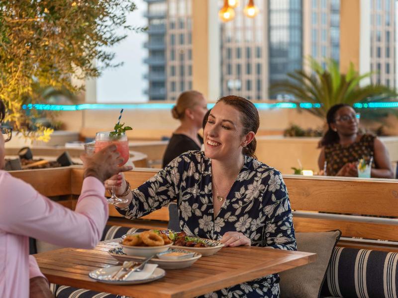 Mercure Dubai Gold District - Bar