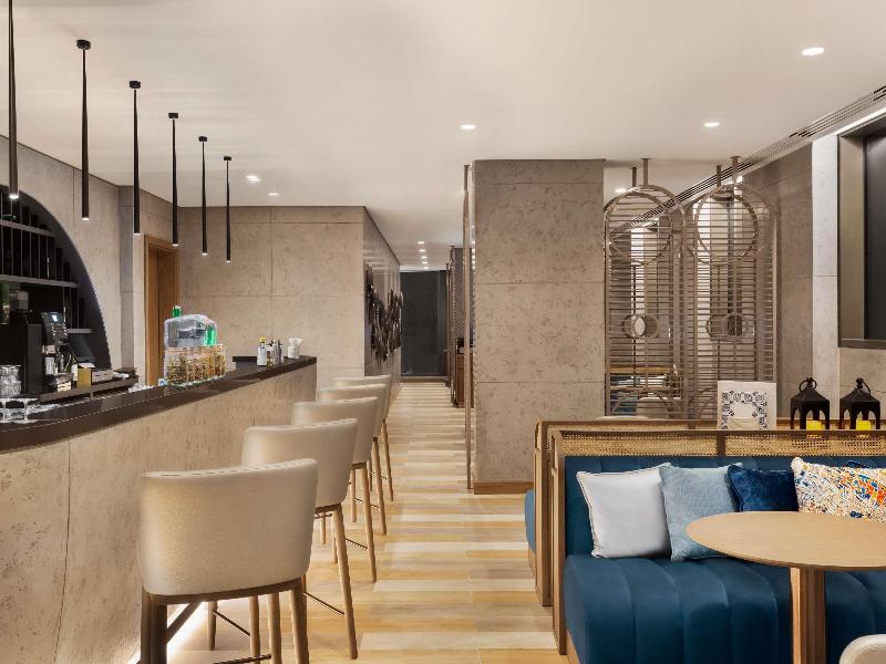 Mercure Dubai Gold District - Bar