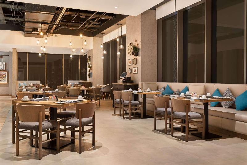 Mercure Dubai Gold District - Restoran