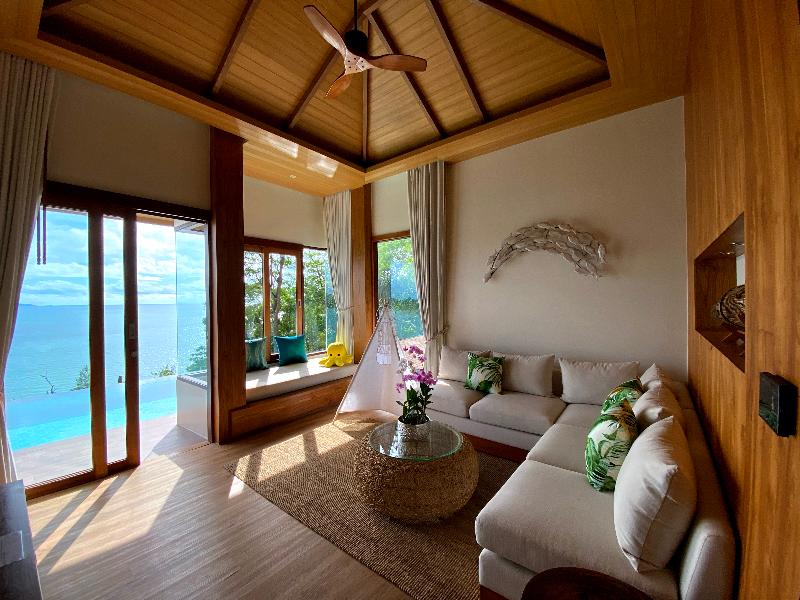SINAE Phuket Luxury Hotel - Oda