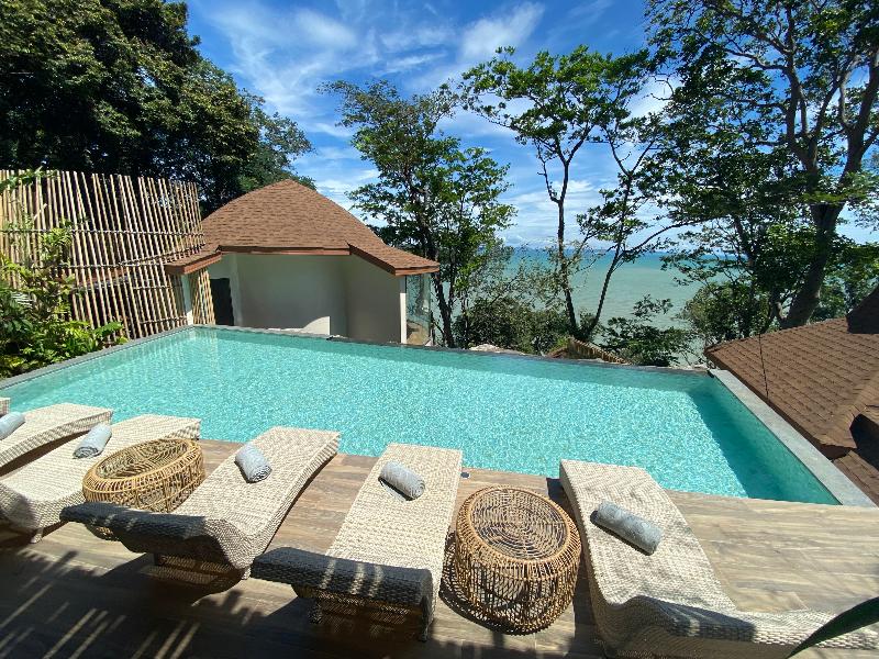 SINAE Phuket Luxury Hotel - Havuz