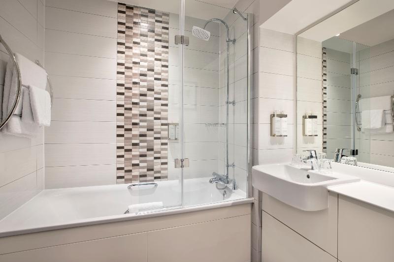 Leonardo Hotel Chester - Oda