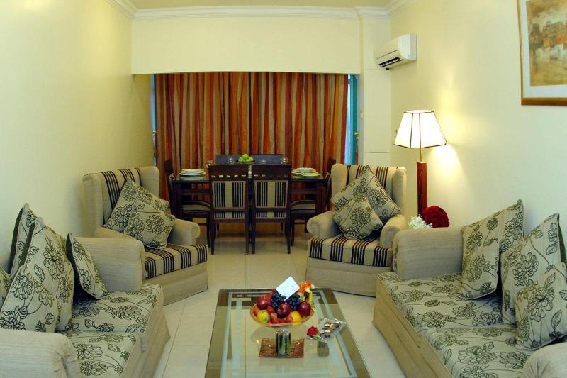 Al Muntazah Plaza Hotel and Apt. - Genel