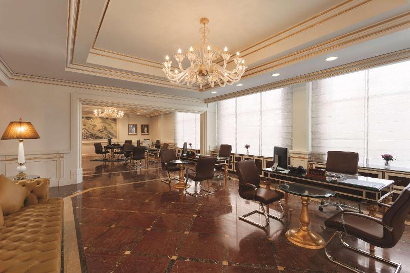 Grand Regency Doha, Trademark Collection Wyndham - Lobi