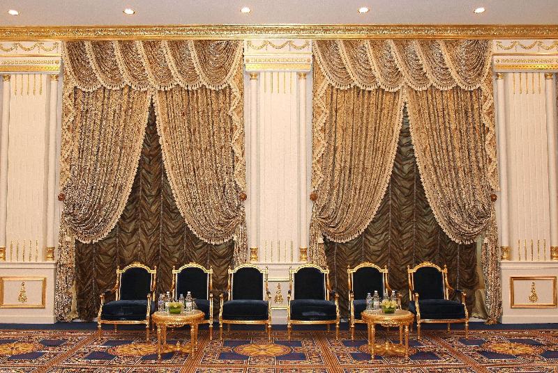 Grand Regency Doha, Trademark Collection Wyndham - Toplantı