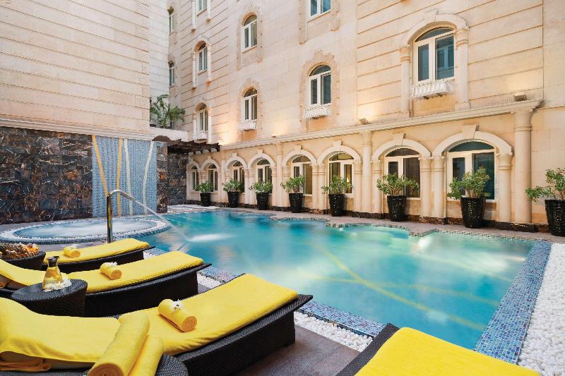 Grand Regency Doha, Trademark Collection Wyndham - Havuz