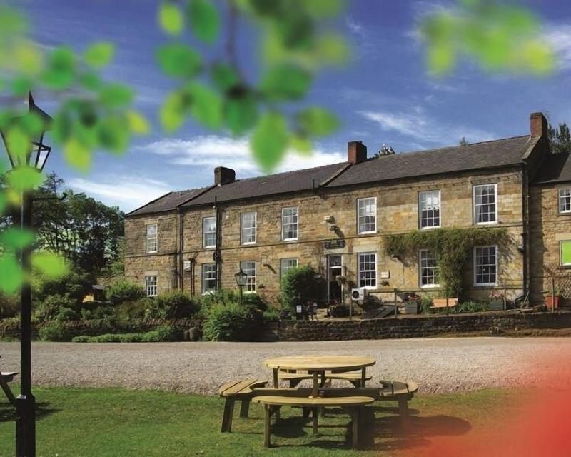 White Horse Farm - Genel