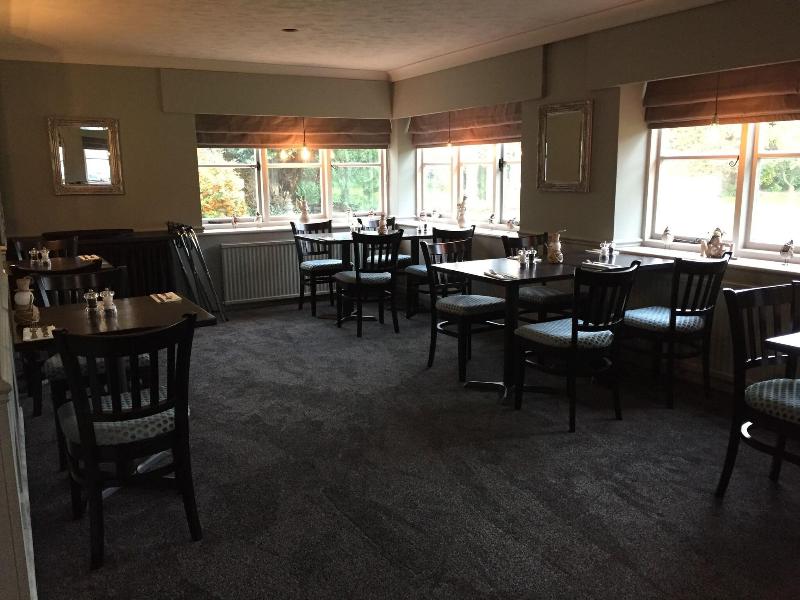 South Lawn - Restoran