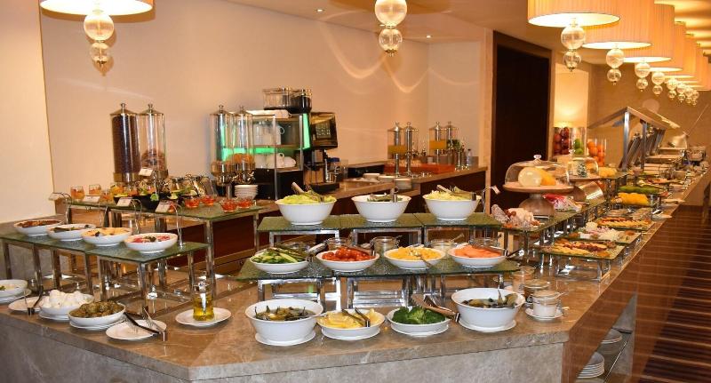 Grand Millennium Tabuk - Restoran