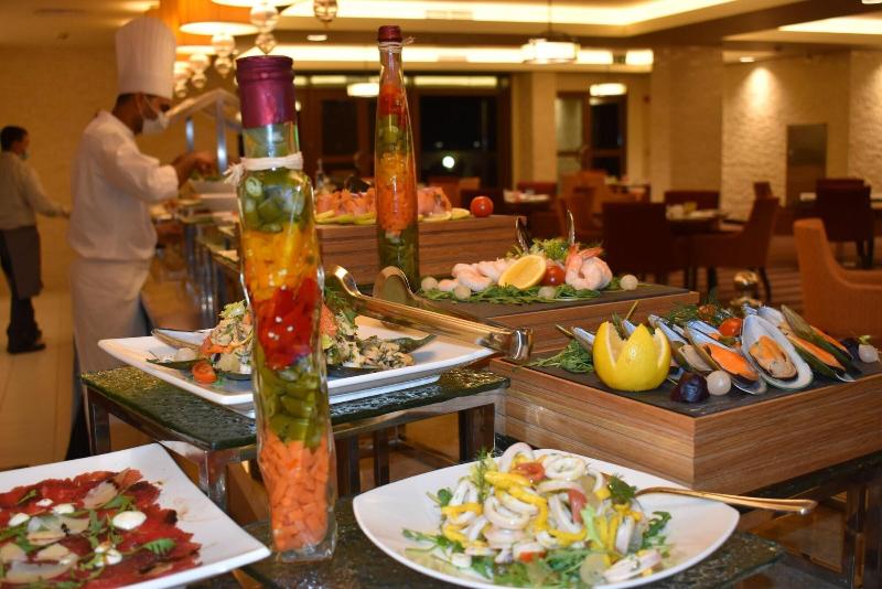 Grand Millennium Tabuk - Restoran