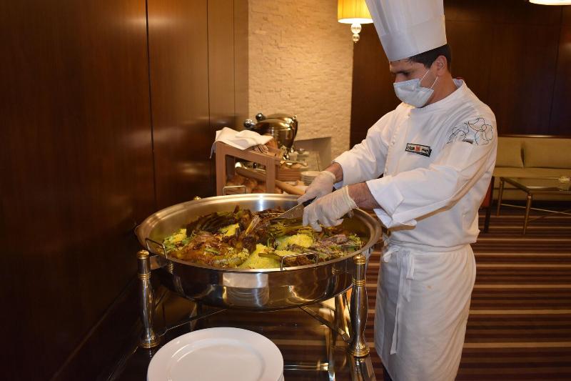 Grand Millennium Tabuk - Restoran