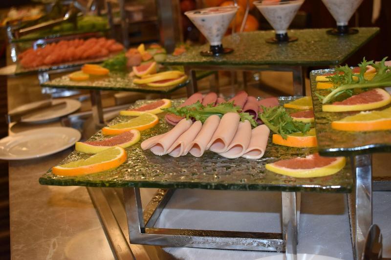 Grand Millennium Tabuk - Restoran