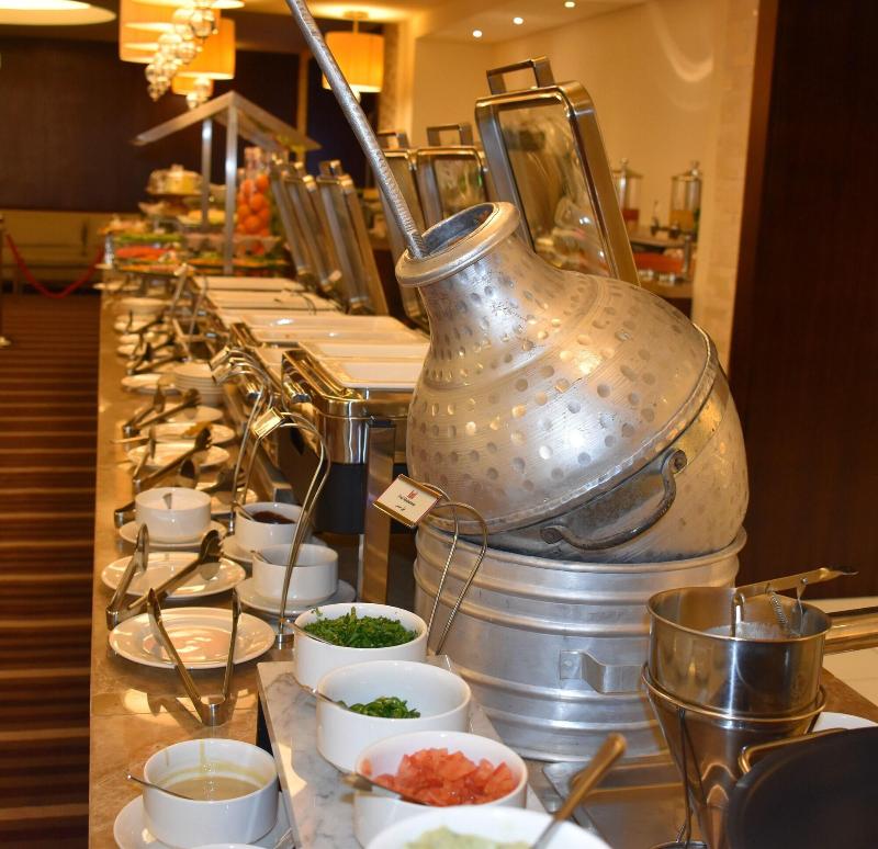 Grand Millennium Tabuk - Restoran