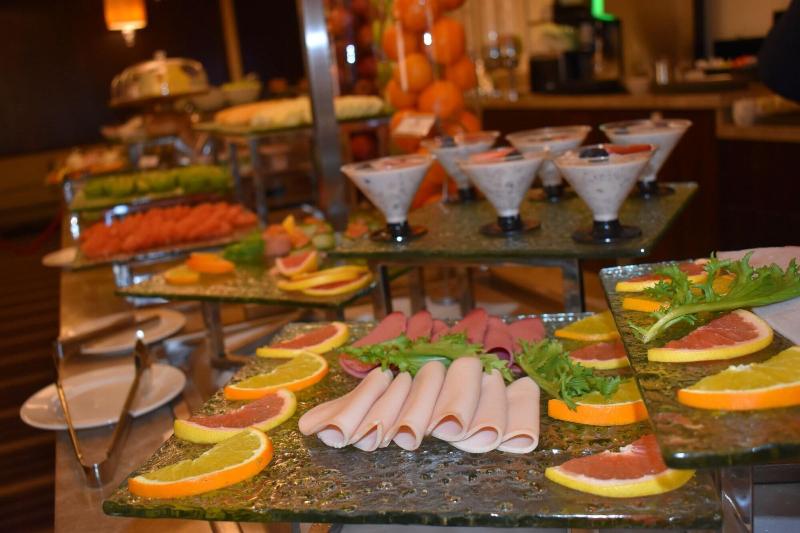 Grand Millennium Tabuk - Restoran