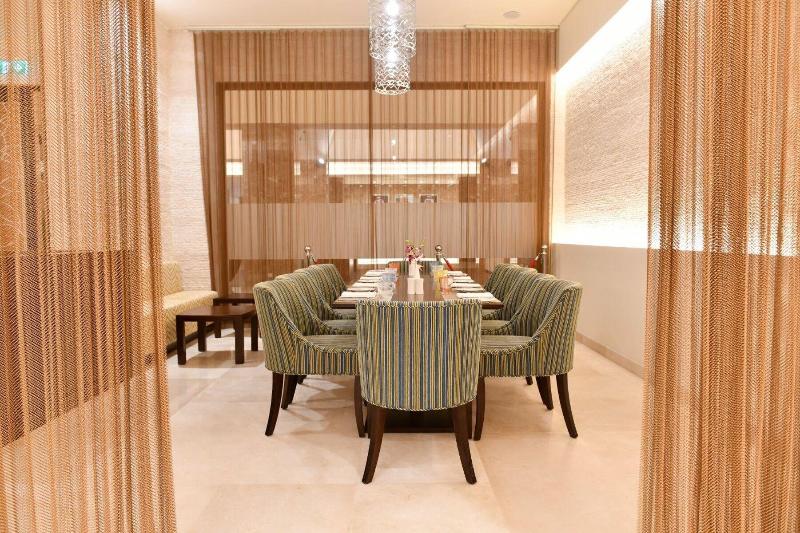 Grand Millennium Tabuk - Restoran
