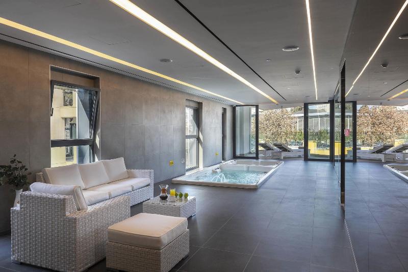 Central Park Residence - Aktivite