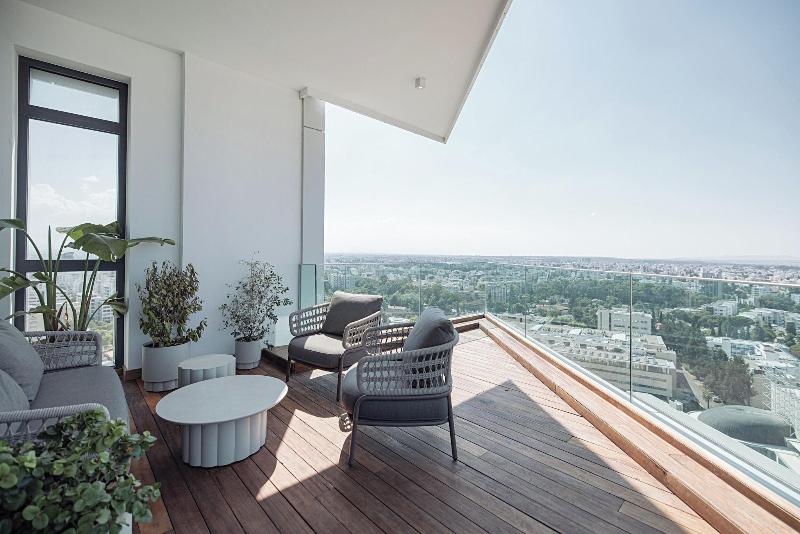 Central Park Residence - Teras