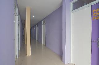 Formerly RedDoorz @ Gatot Subroto Street Bandung 3 fotoÄŸrafÄ±
