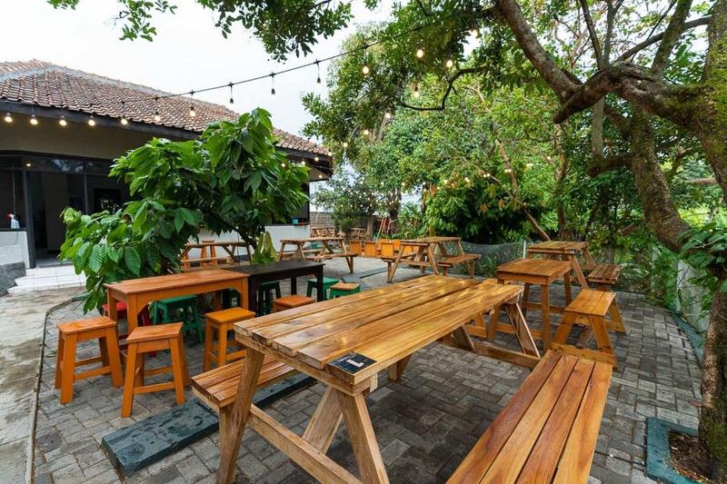 Formerly RedDoorz Hostel @ Dago 2 - Teras