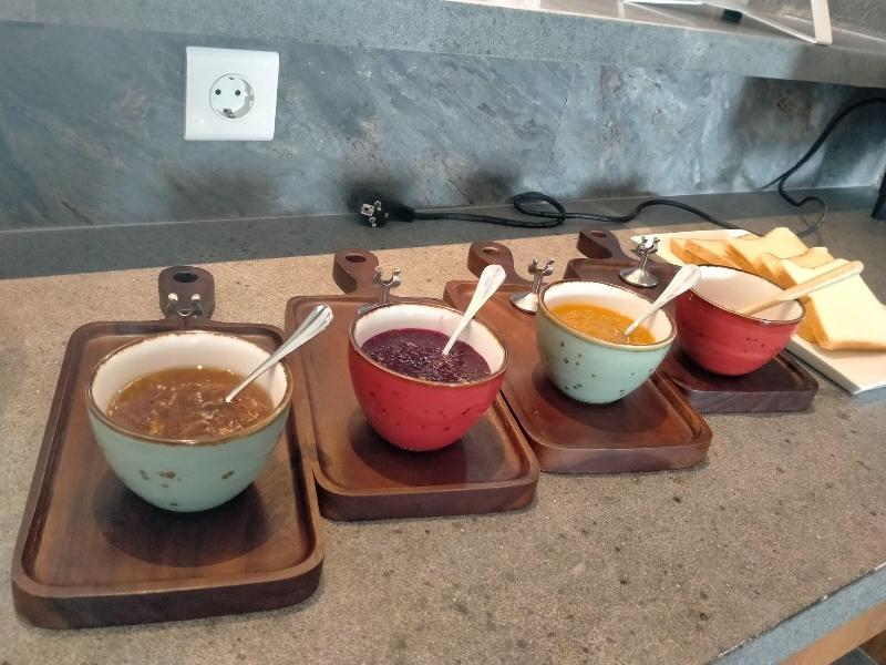 Kokoon Hotel Banyuwangi - Restoran