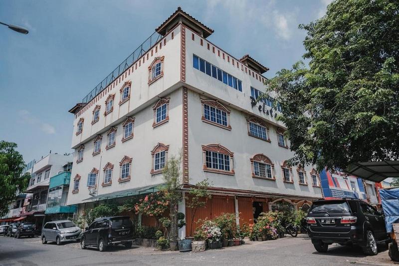 Formerly RedDoorz near Nagoya Hill Mall Batam 5 - Genel