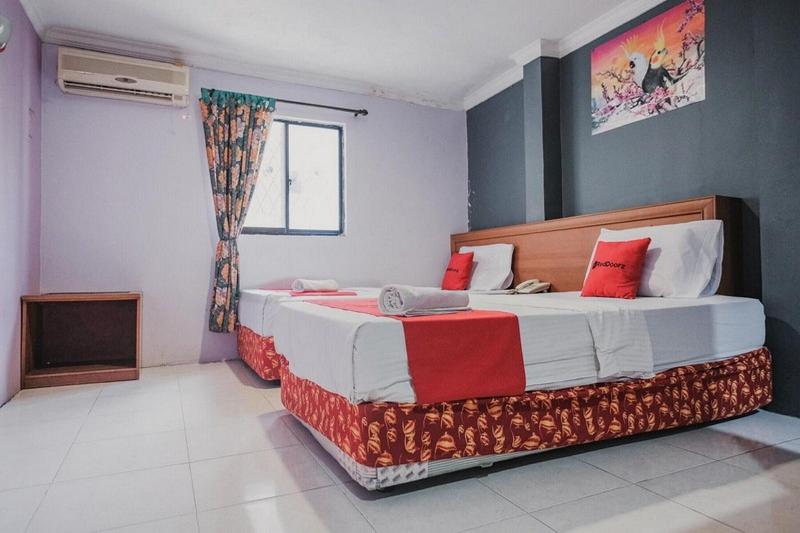 Formerly RedDoorz near Nagoya Hill Mall Batam 5 - Oda