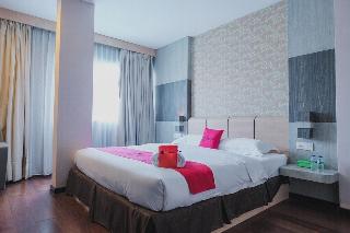 Formerly RedDoorz Plus near Pantai Coastarina 2 otel fotoğrafı