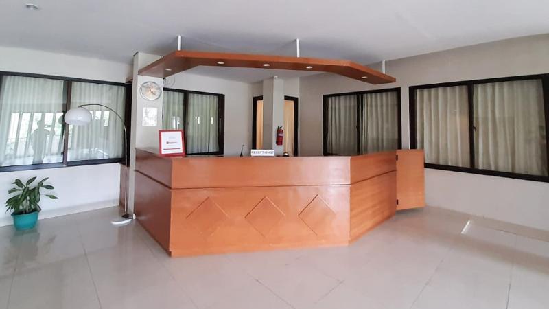 Formerly Reddoorz Plus @ Bitung City Center - Lobi