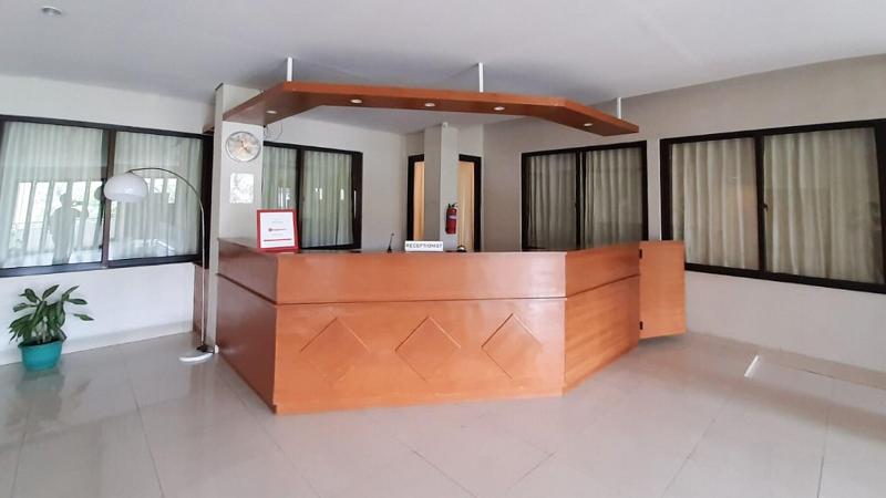 Formerly Reddoorz Plus @ Bitung City Center - Lobi