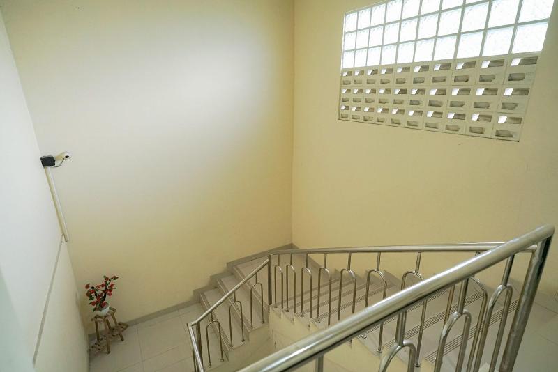 Formerly RedDoorz near Exit Toll Sirkuit Sentul - Lobi