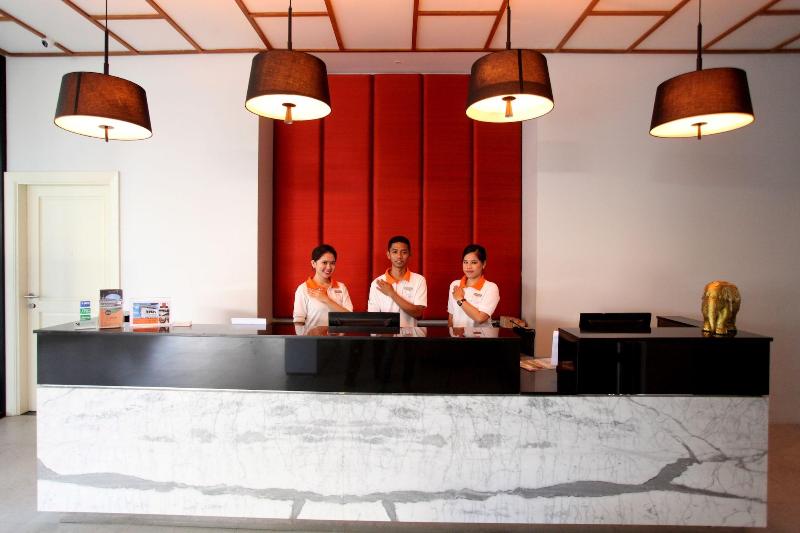 Helios Hotel Bone - Lobi
