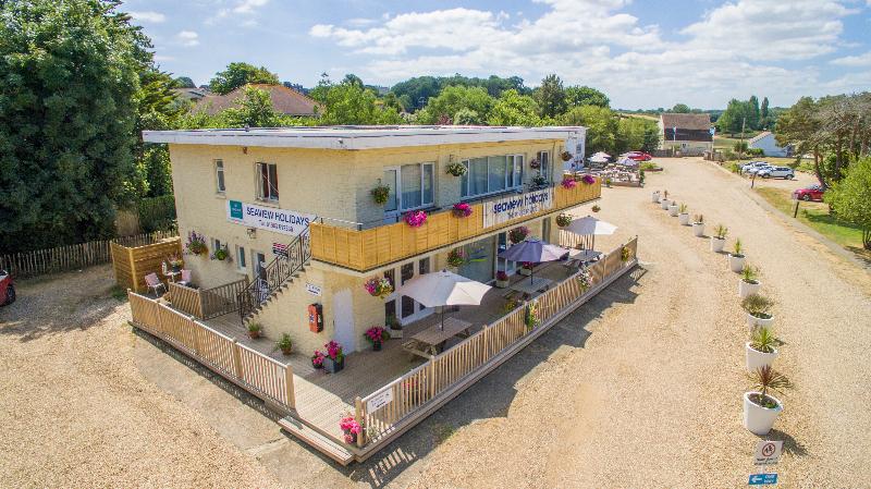 Seaview Holidays - Lobi