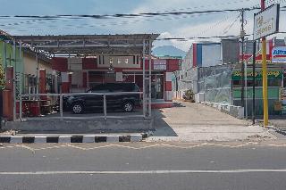 Formerly RedDoorz Plus near Alun Alun Kuningan fotoÄŸrafÄ±