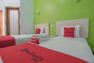 Formerly RedDoorz Plus near Alun Alun Kuningan fotoÄŸrafÄ±
