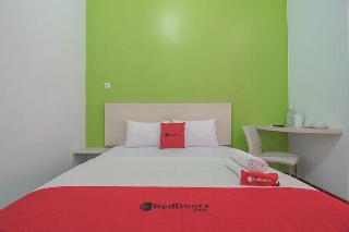 Formerly RedDoorz Plus near Alun Alun Kuningan fotoÄŸrafÄ±