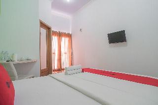 Formerly RedDoorz Plus near Alun Alun Kuningan fotoÄŸrafÄ±