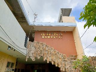 Adisa Homestay by ZUZU otel fotoğrafı