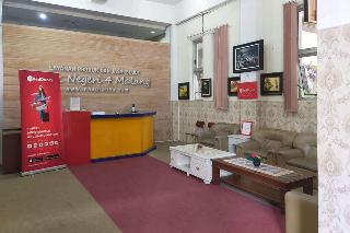 Formerly RedDoorz Syariah @ Klojen Malang fotoÄŸrafÄ±