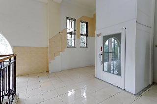 Formerly RedDoorz Syariah @ Klojen Malang fotoÄŸrafÄ±