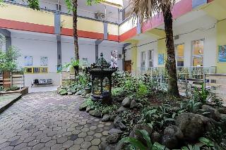 Formerly RedDoorz Syariah @ Klojen Malang fotoÄŸrafÄ±