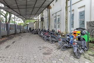 Formerly RedDoorz Syariah @ Klojen Malang fotoÄŸrafÄ±