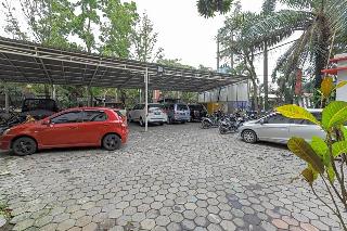 Formerly RedDoorz Syariah @ Klojen Malang fotoÄŸrafÄ±